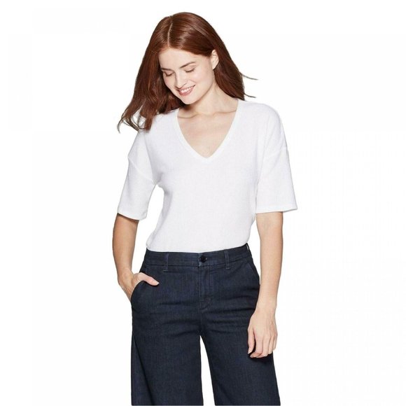 A New Day Tops - NWT A New Day V Neck Rib T-Shirt XL White